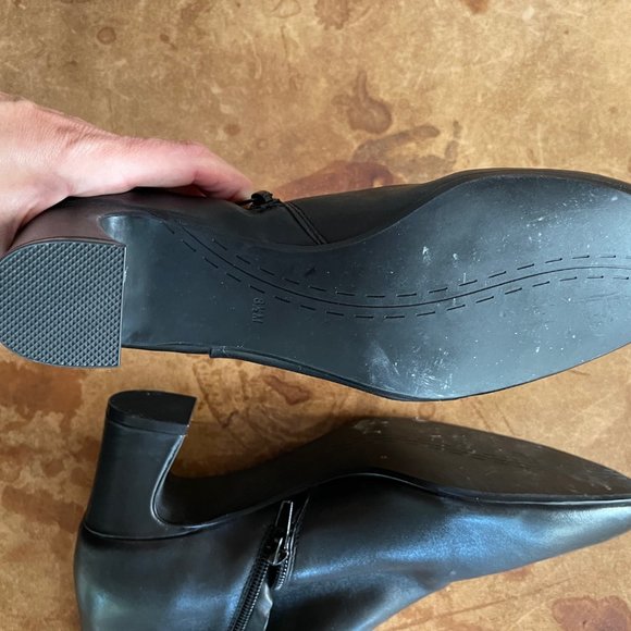 Van Eli leather black booties - Picture 3 of 5